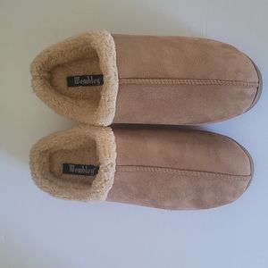 House Shoes Wembley soft cozy Slippers Size L